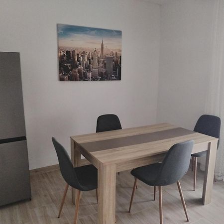 Appartement Stonewood Dalmacija à Primošten Extérieur photo