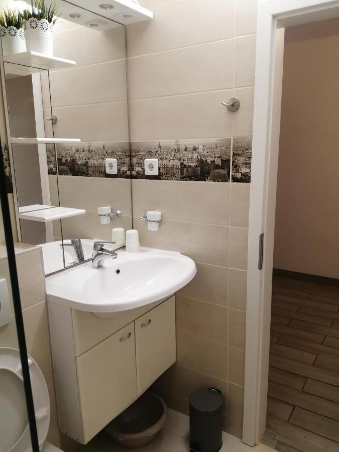 Appartement Stonewood Dalmacija à Primošten Extérieur photo