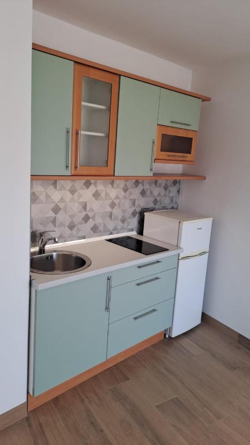 Appartement Stonewood Dalmacija à Primošten Extérieur photo