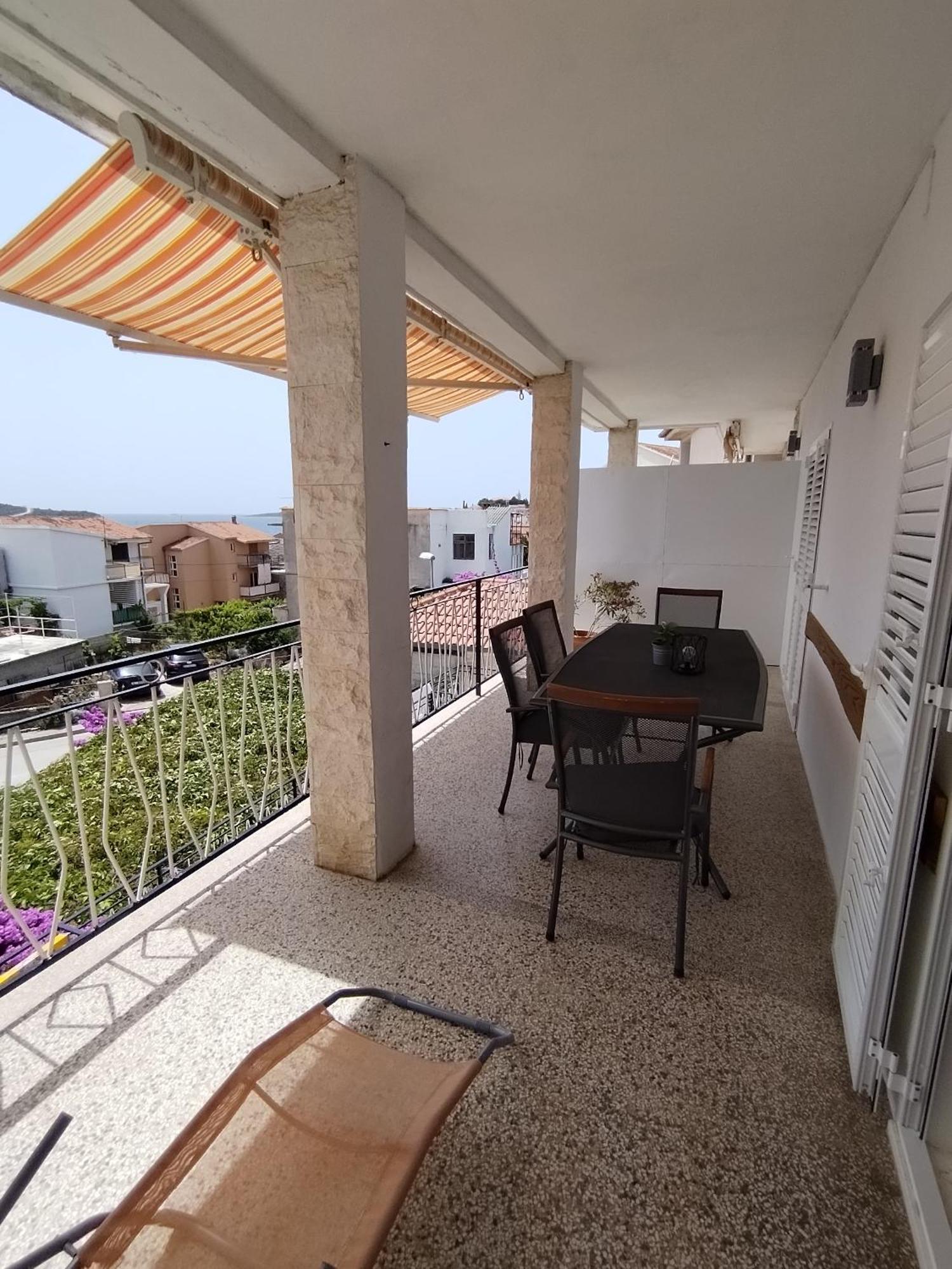 Appartement Stonewood Dalmacija à Primošten Extérieur photo